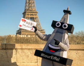 Photo de la mascotte tour Eiffel