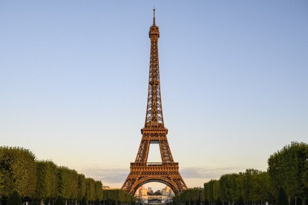 La tour Eiffel depuis le Champ de Mars