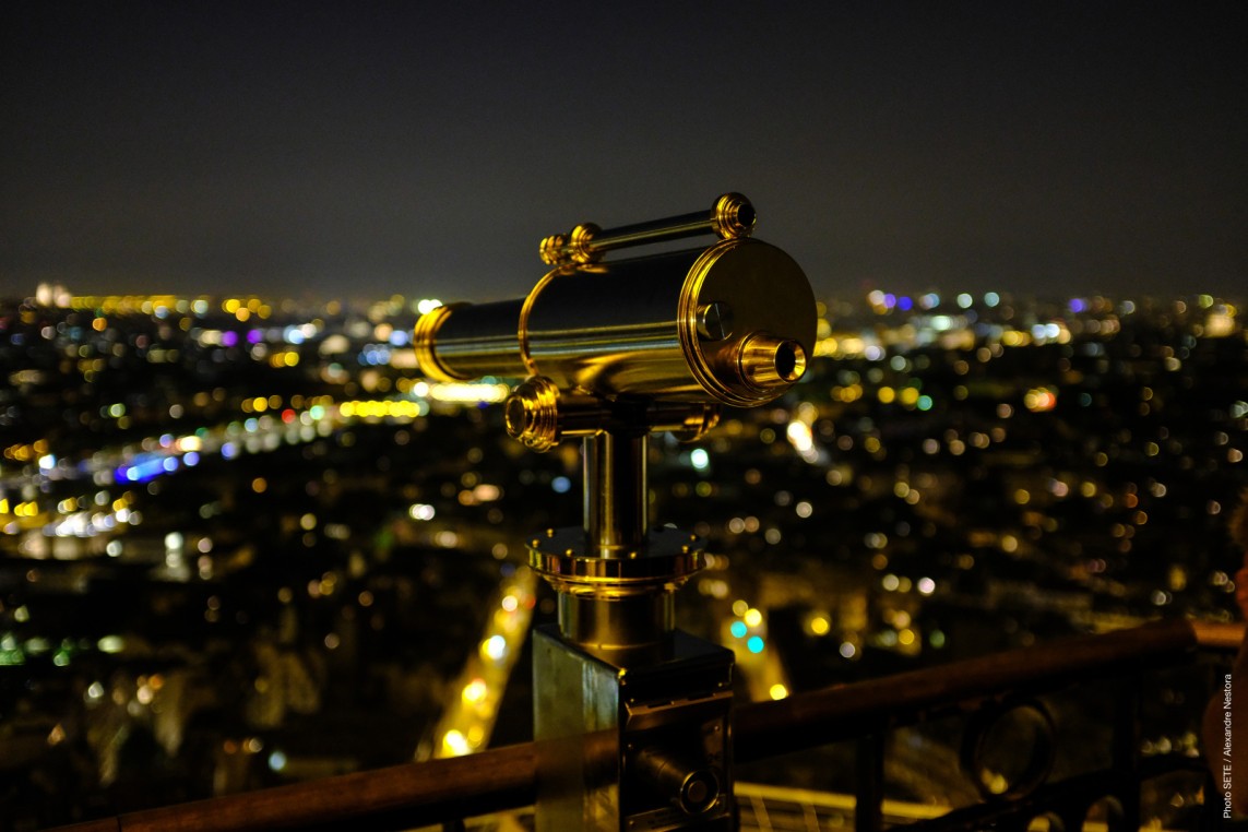 Longue vue la nuit