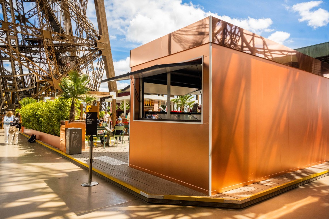 Bar de la terrasse du 1er étage