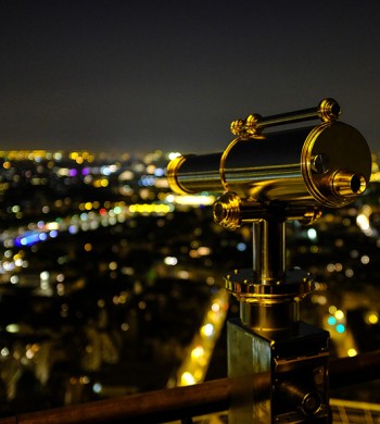 Vue sur Paris illuminé